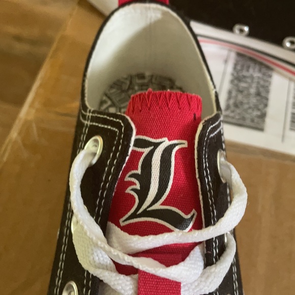 University of Louisville converse Style sneakers - Picture 4 of 6